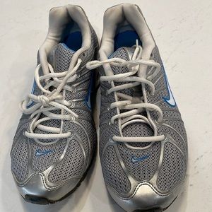 Silver with Sky Blue trim size 8 Nike Air Max
